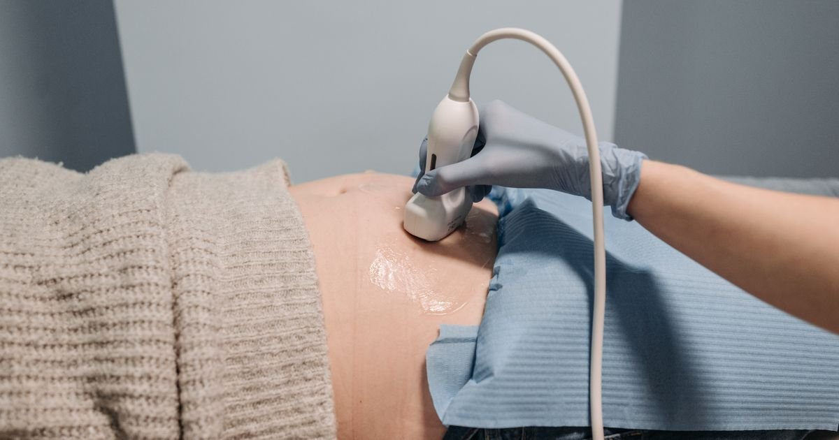 Gordura no fígado: o que é a esteatose e os hábitos que mais importam